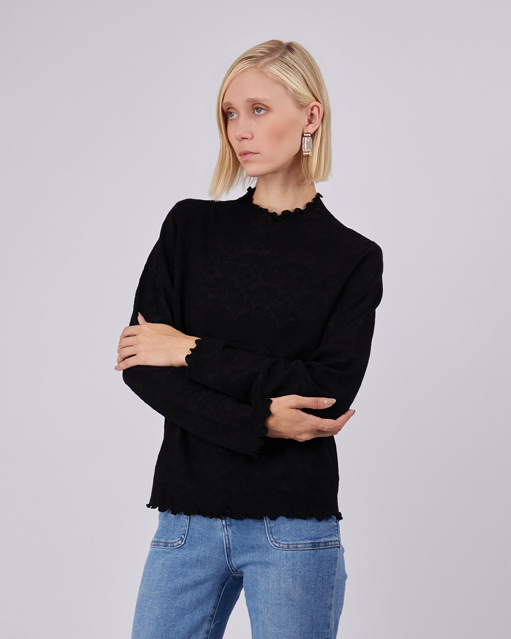 Black Blouse Magnolia