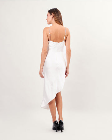 White  sleeveless midi dress