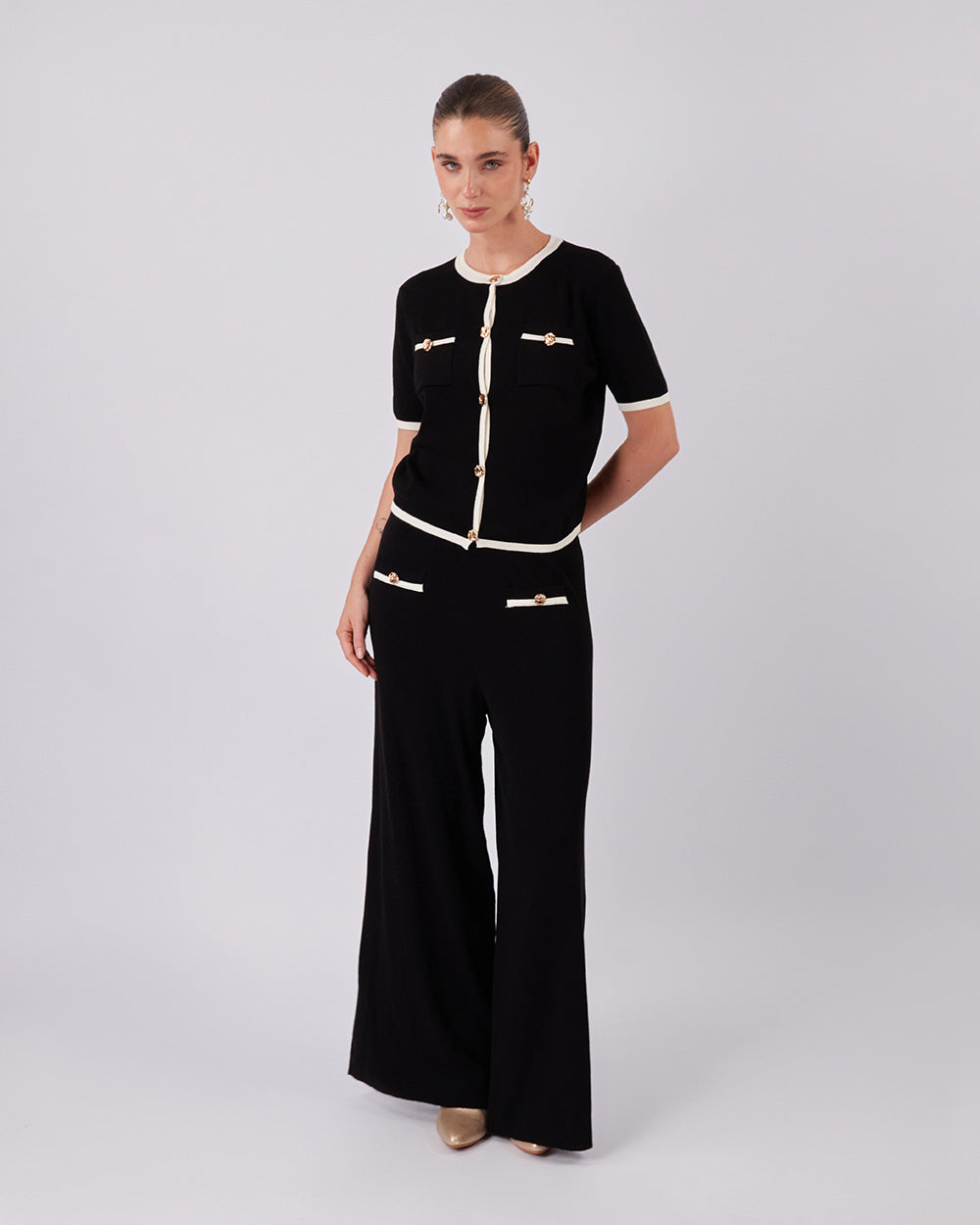 Black Knitted Top With Trim