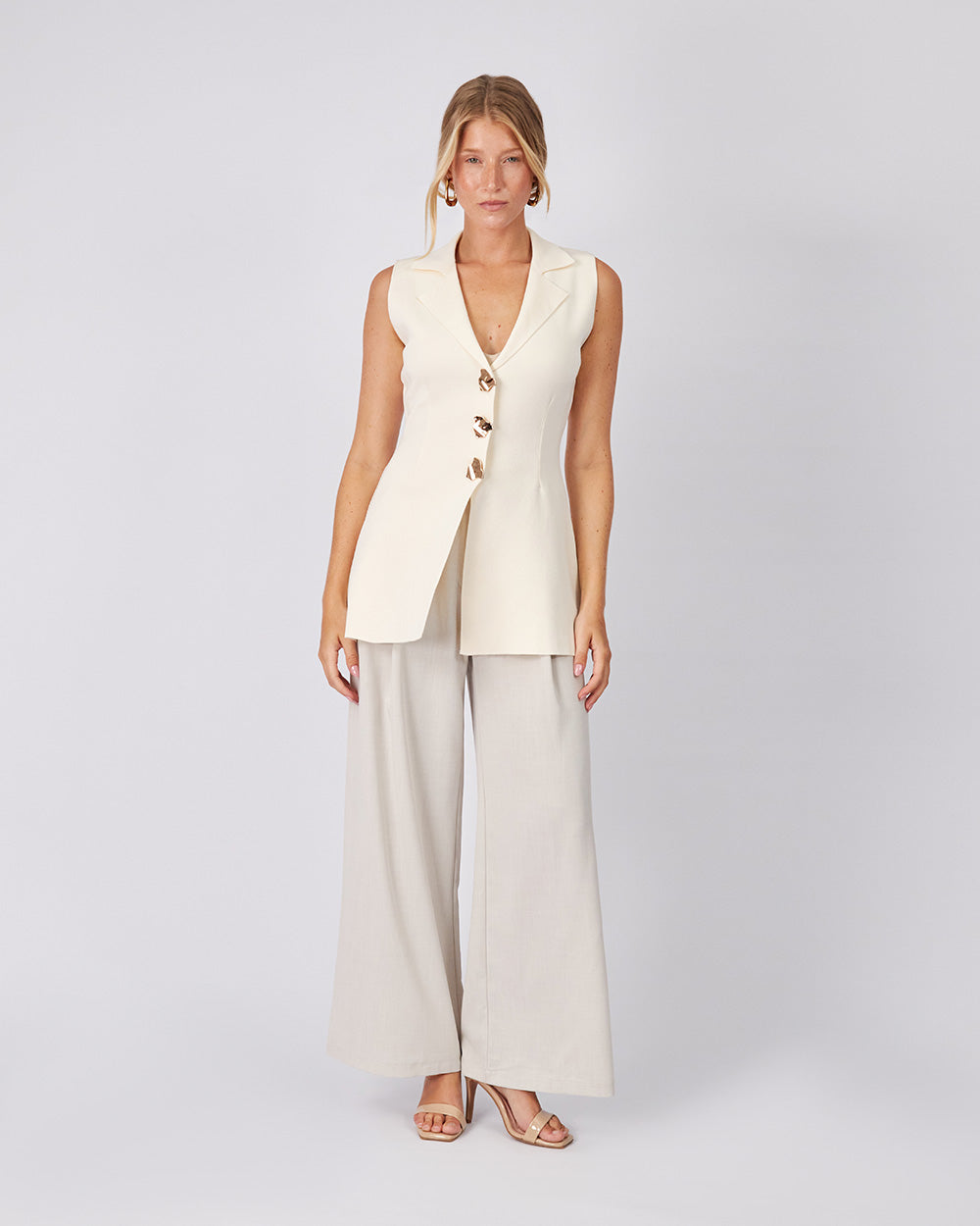 Cream Knitted Vest Tailo Style