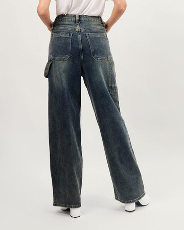 Straight leg blue washed jeans