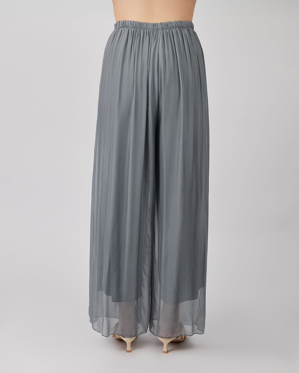 Loose-Fitting Grey Trousers