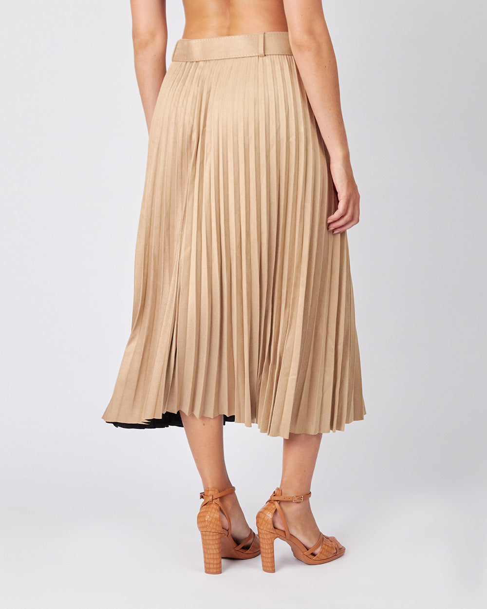 Beige Skirt With Belt