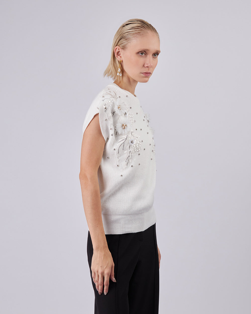 White Sweater With 3D Flowers