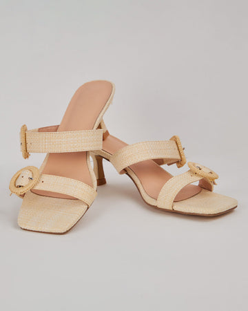 Cream Sandal With Buckles