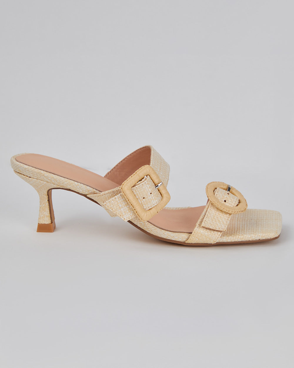 Cream Sandal With Buckles