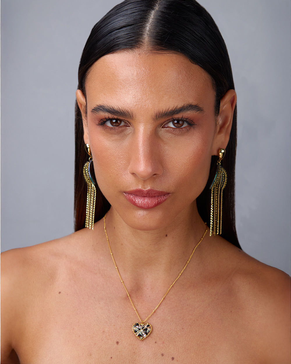 Gold Necklace Heart-Shaped Stone Pendant