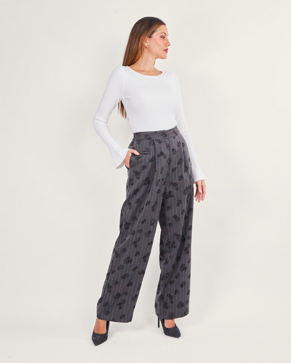 Graphite rose pants