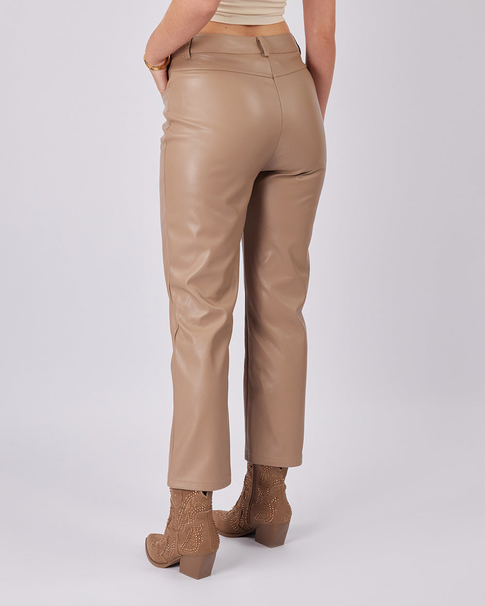 Vegabo Beige Leather Pants
