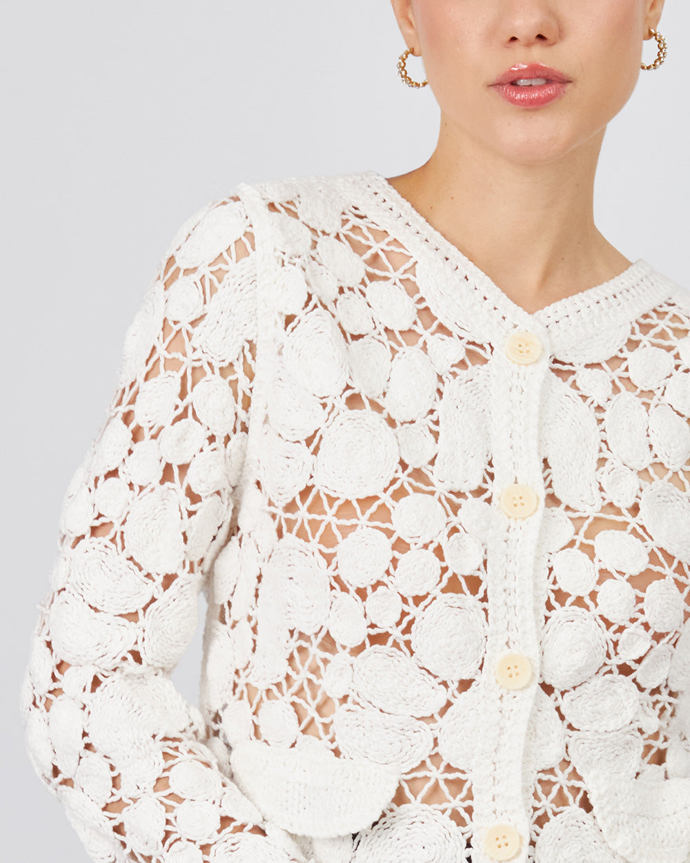 Cream Knitted Cardigan Round Neck