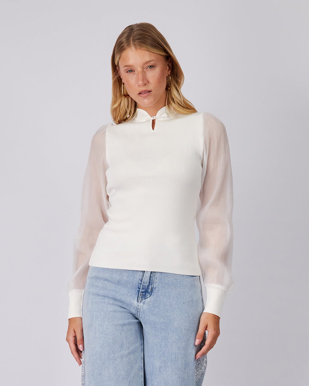 Pearl Knit Blouse Puff Sleeve