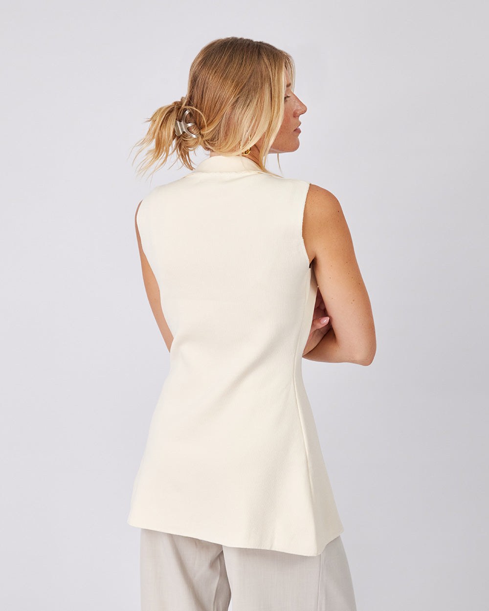 Cream Knitted Vest Tailo Style