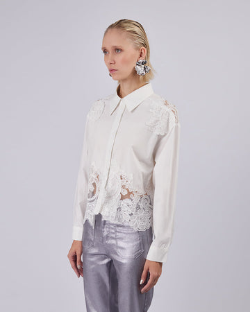 White Shirt With Lace