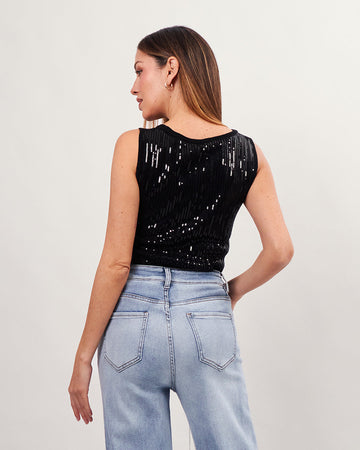 Top de punto con cuello redondo y lentejuelas negras