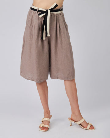 Chocolate Shorts With Pockets