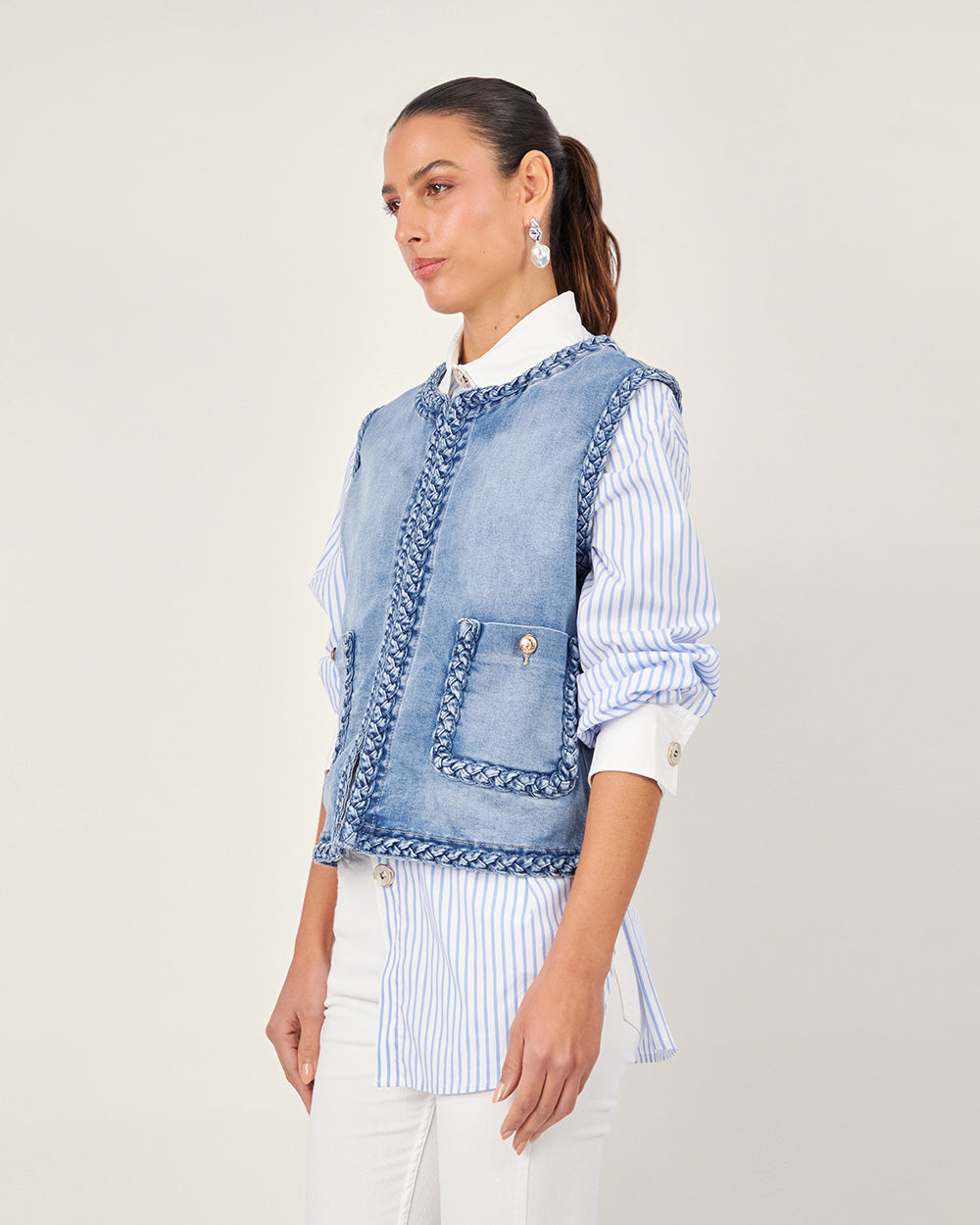 Light blue denim vest with round neck