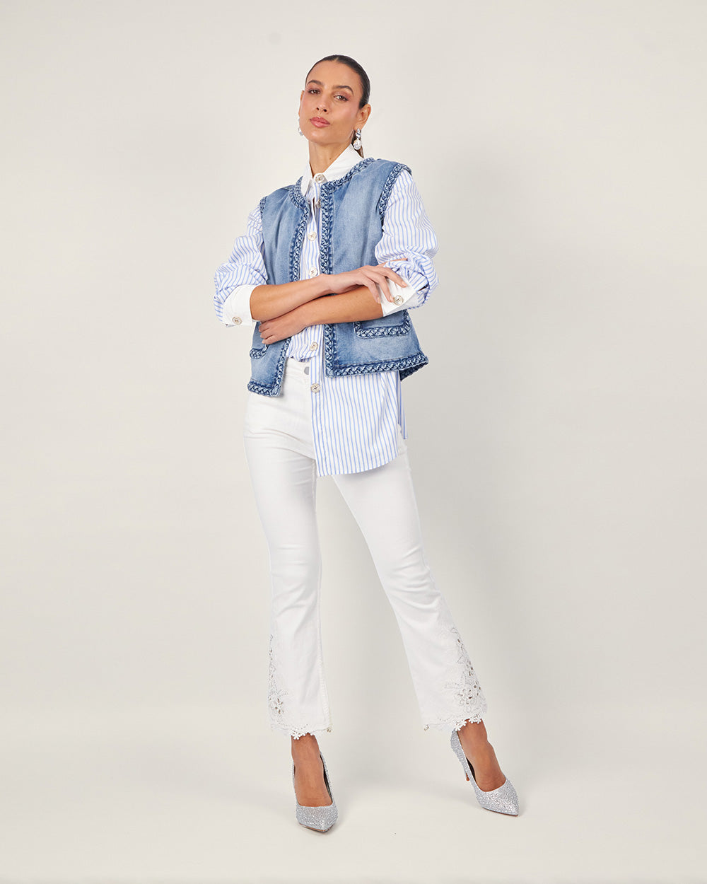 Light blue denim vest with round neck