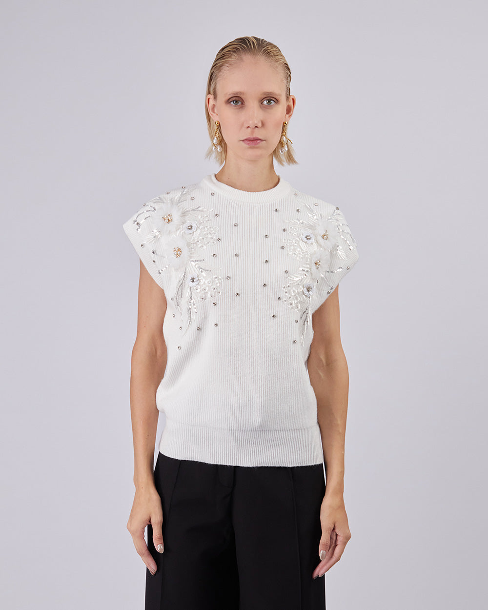 White Sweater With 3D Flowers
