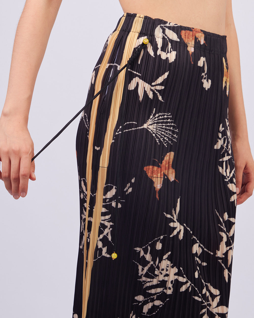Black Fleur Skirt