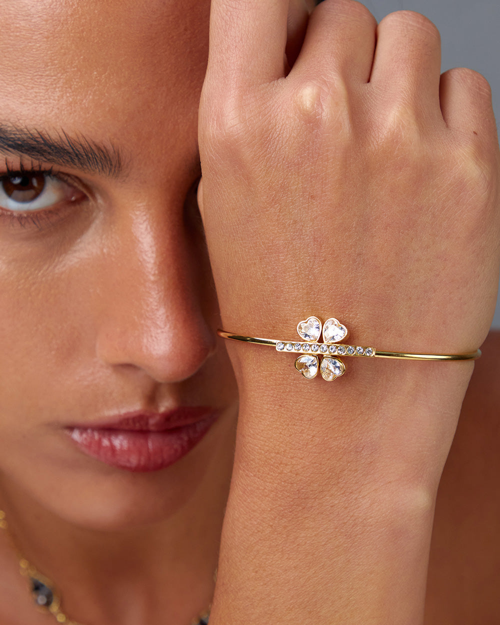 Gold Bracelet Stones In Flower Shape