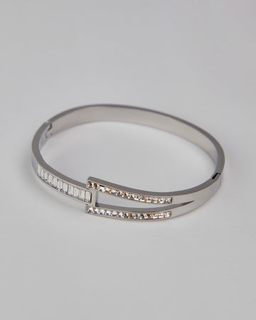 Silver Bracelet With Triangle Stones