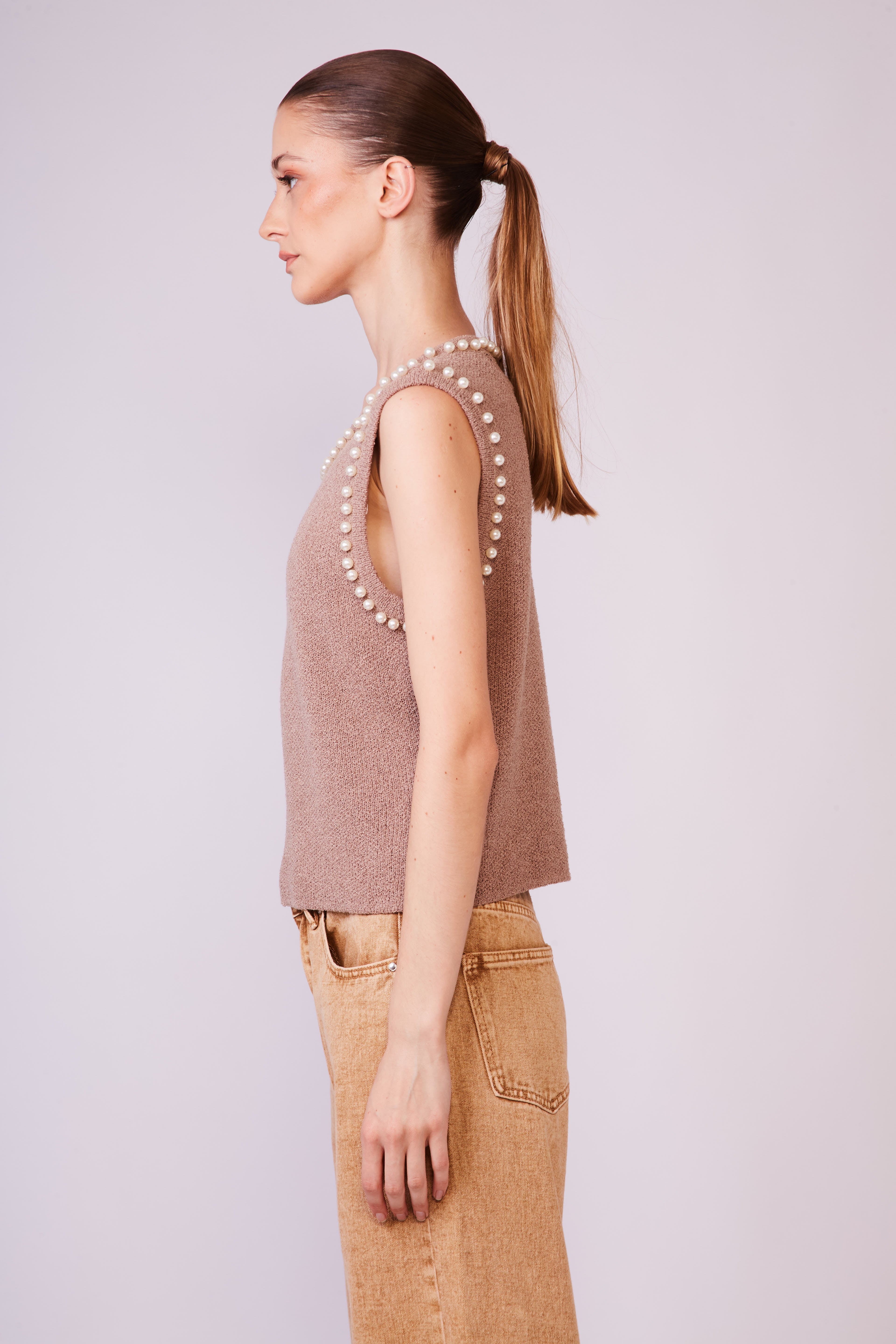 Pearl detail knit tank top