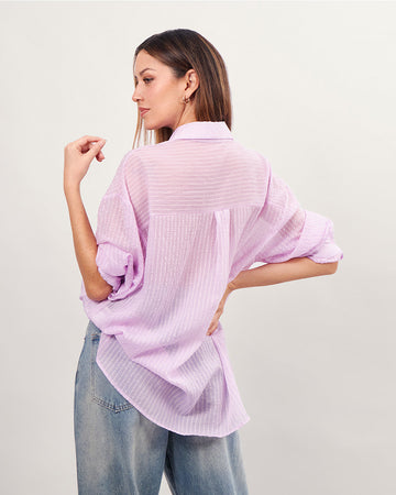 Blusa morada con cristales esmerilados y rayas