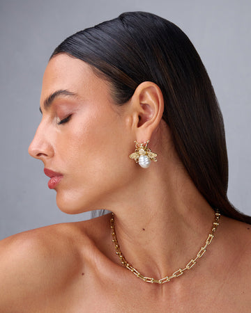 Gold Link Necklace Stitch